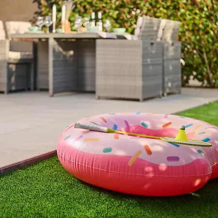 Spada Brand New With Garden 3 Min From Beach! Apartamento