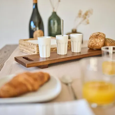 Apartmán Spada Brand New With Garden 3 Min From Beach!